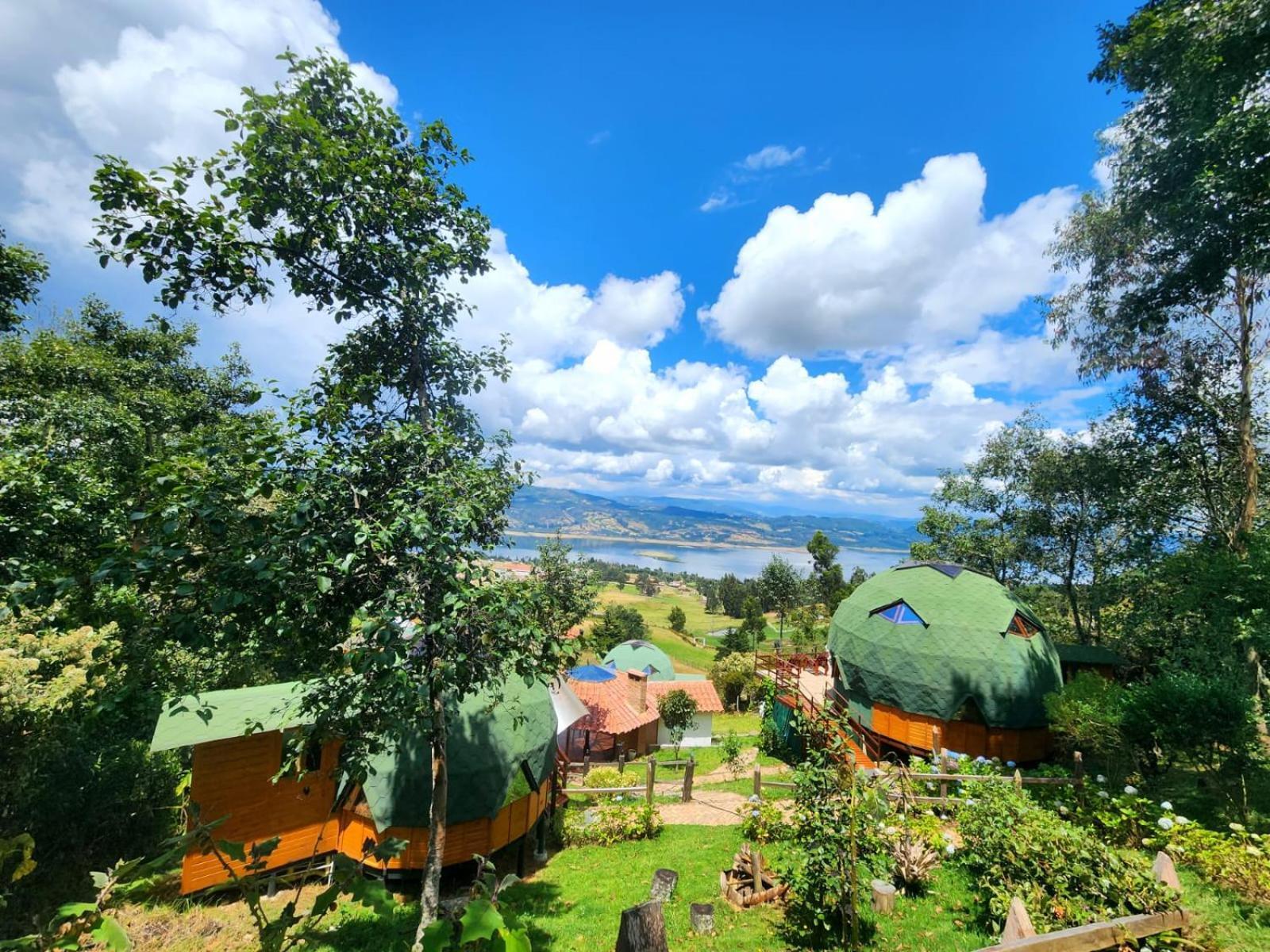 Hotel Glamping sede campestre Mirador a Pueblo Viejo Guatavita Exterior foto